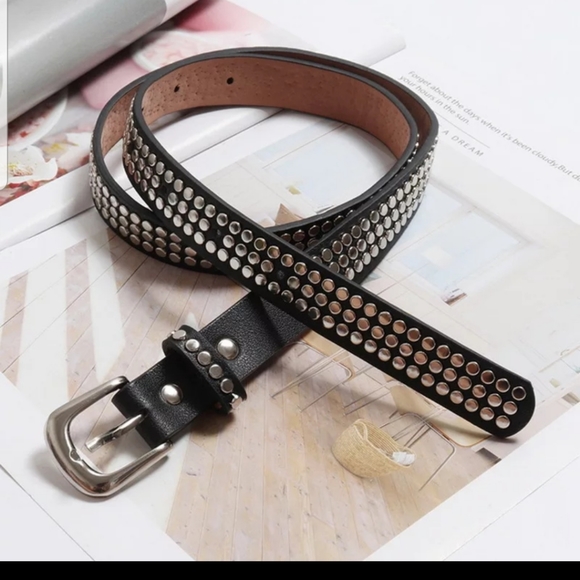 Dolls kill studded belt bag - Picture 7 of 7